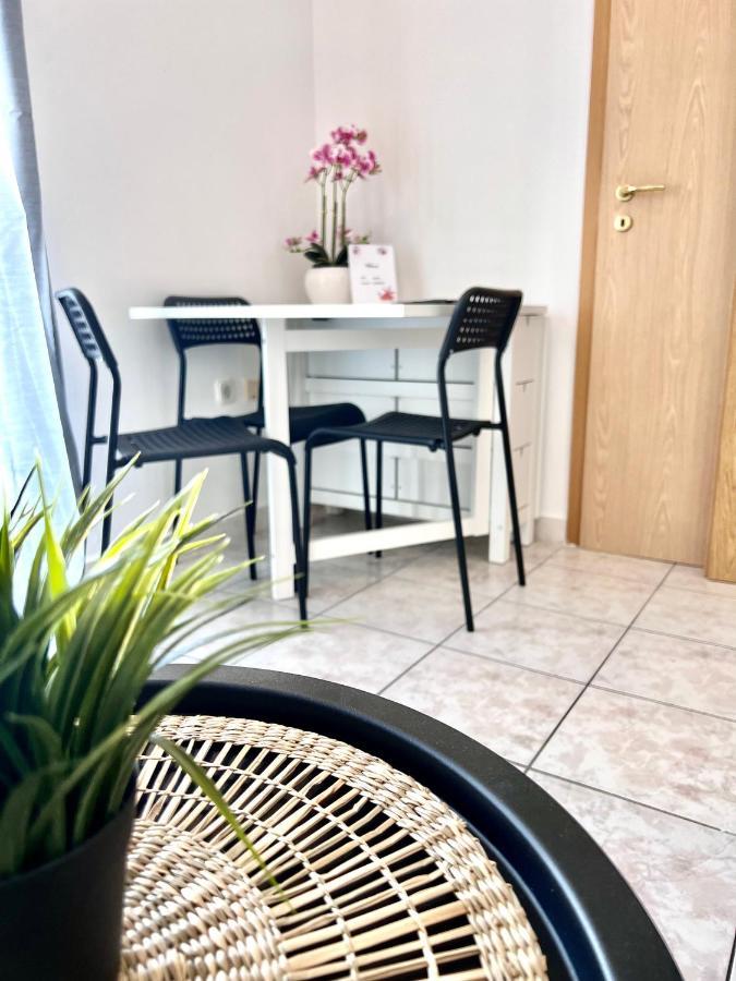 Apartments Ana & Ita Novalja Ngoại thất bức ảnh