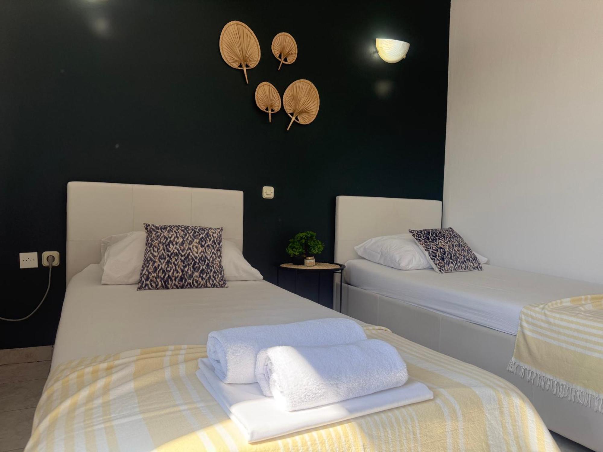 Apartments Ana & Ita Novalja Ngoại thất bức ảnh
